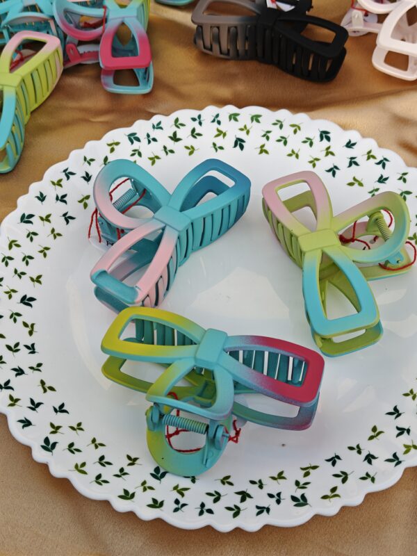 Elegant Bow Hair Clip