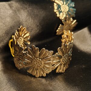 Flora Glow Open Cuff